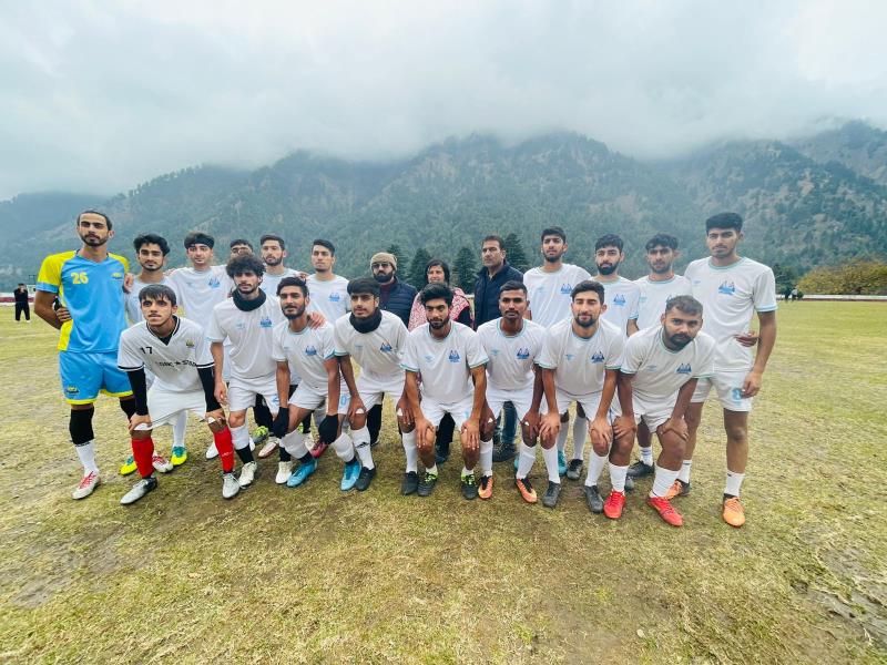 Lonestar Kashmir FC 1st league club from Jammu and Kashmir visited AGPS Pahalgam on 6th November 2022.